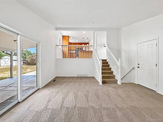 Foto del edificio - 809 W 36th St