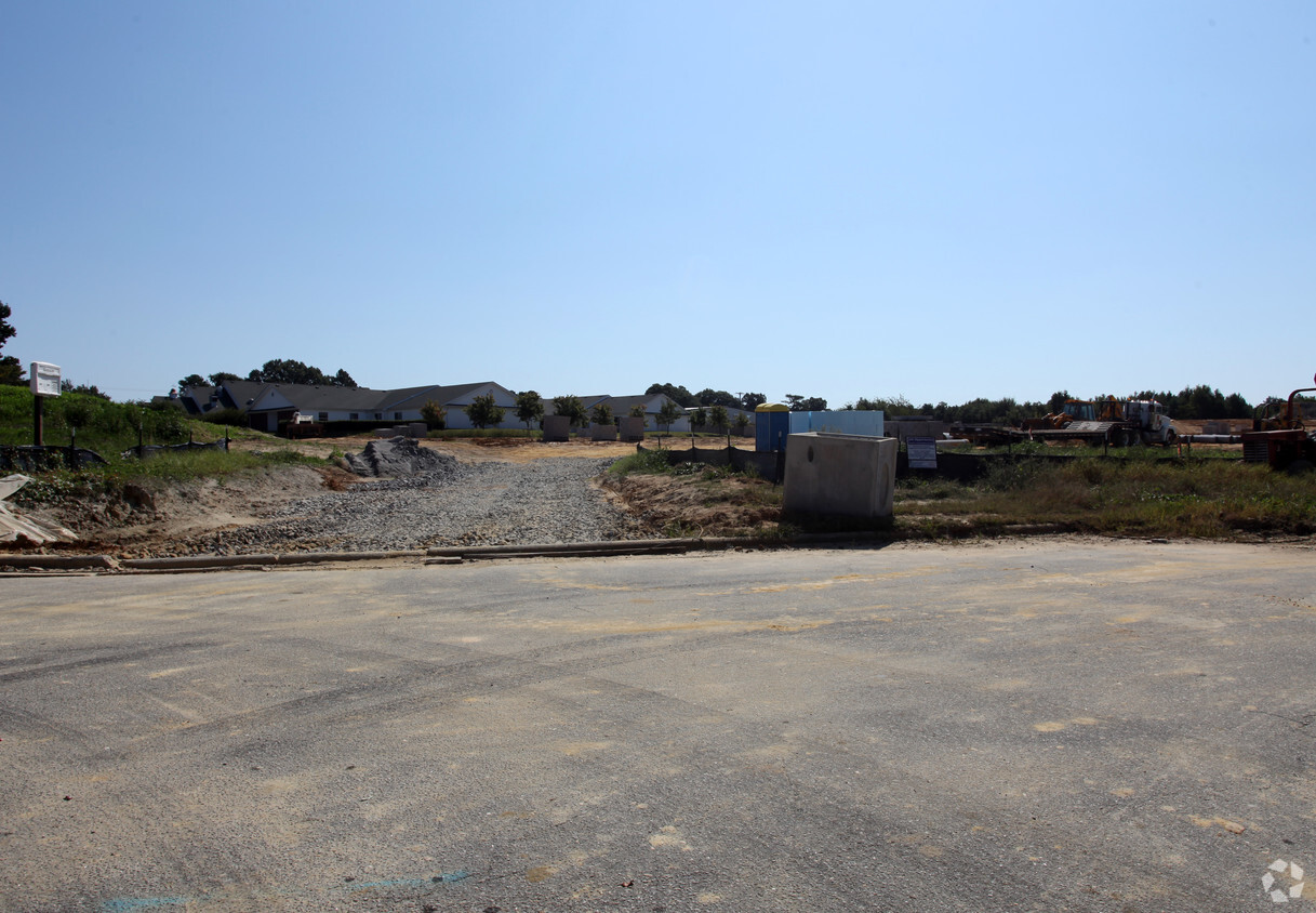 Primary Photo - Madison Place Apartments