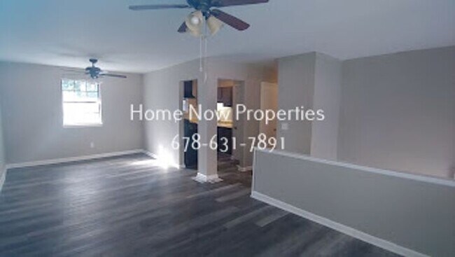 Building Photo - 3309 Goldenchain Dr