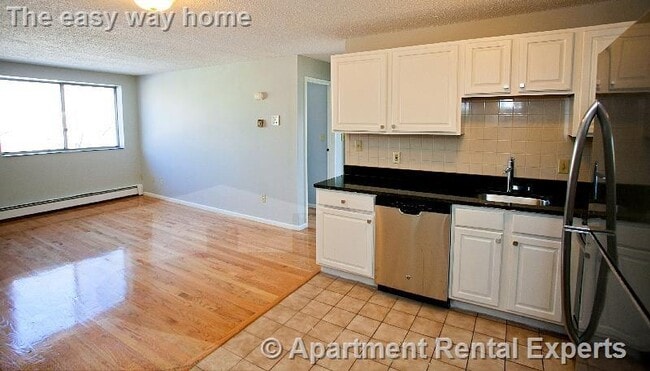 Photo - 14 Murdock St Apartment