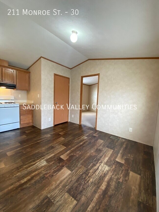 Foto del edificio - 211 Monroe St