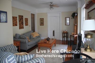 Primary Photo - 320 W Dickens Ave