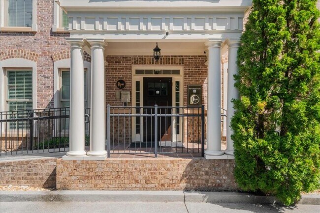 Foto del edificio - 2360 Logan Cir NE