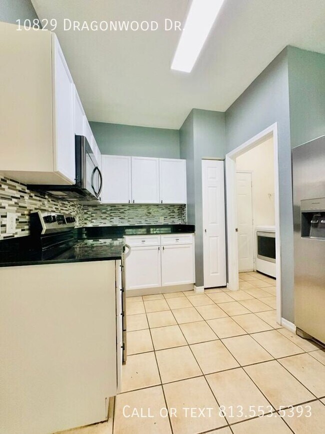 Foto del edificio - 10829 Dragonwood Dr