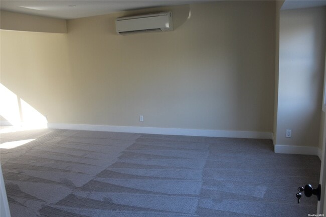 Building Photo - 22 Amityville Rd
