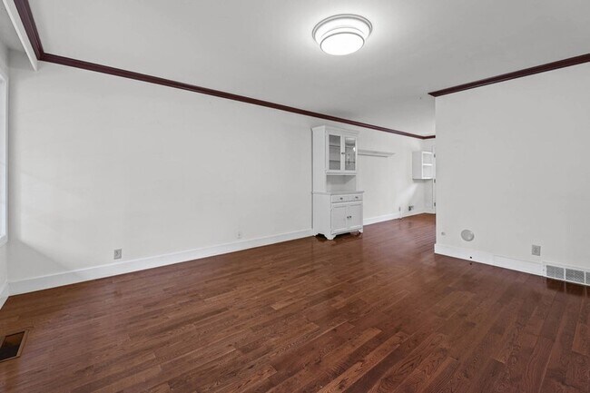 Foto del edificio - 883 4900 S