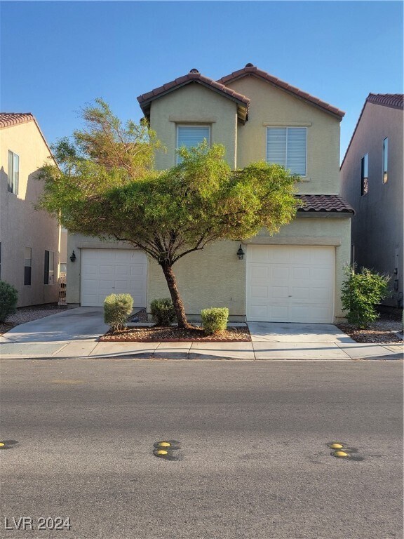 Primary Photo - 5923 W Santoli Ave