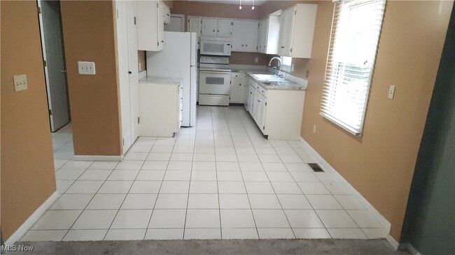 Foto del edificio - 7021 Longview Dr