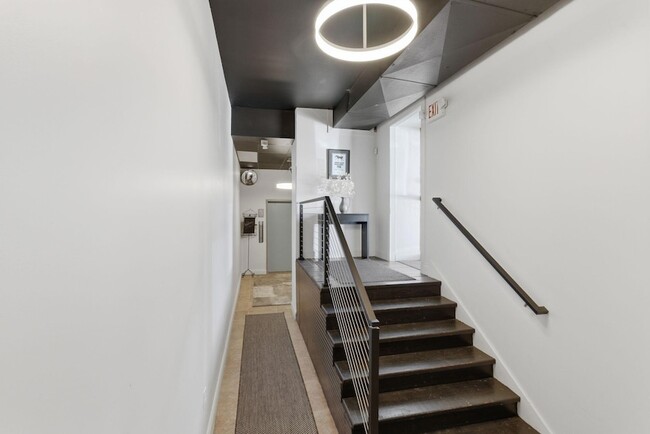 Photo - 500 Main St Apartment