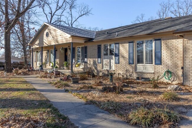 Foto del edificio - 2002 S 17th St