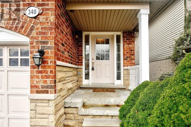 Building Photo - 340 Silken Laumann Dr