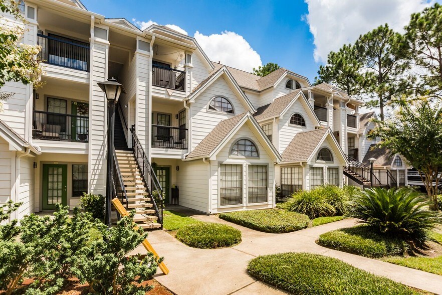 The Grove at White Oak Rentals Houston, TX