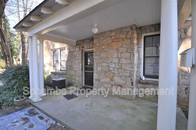 Building Photo - 1425 Wake Forest Rd