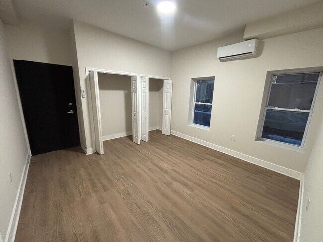 Foto del edificio - 1031 Hamilton St