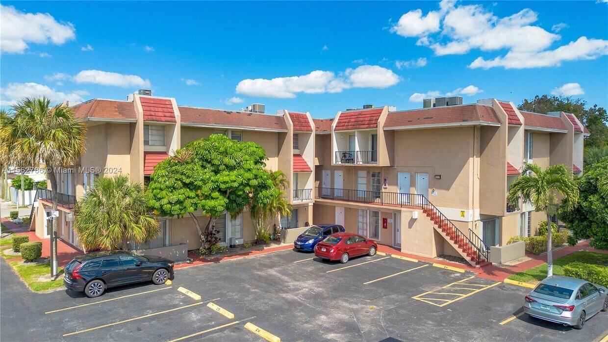 Primary Photo - 3901 SW 109th Ave