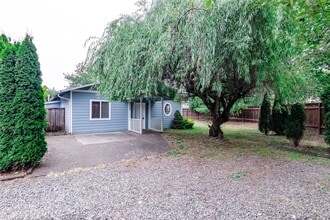Building Photo - 5649 46th Ln SE