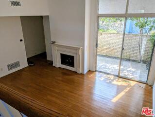 Building Photo - 4804 La Villa Marina