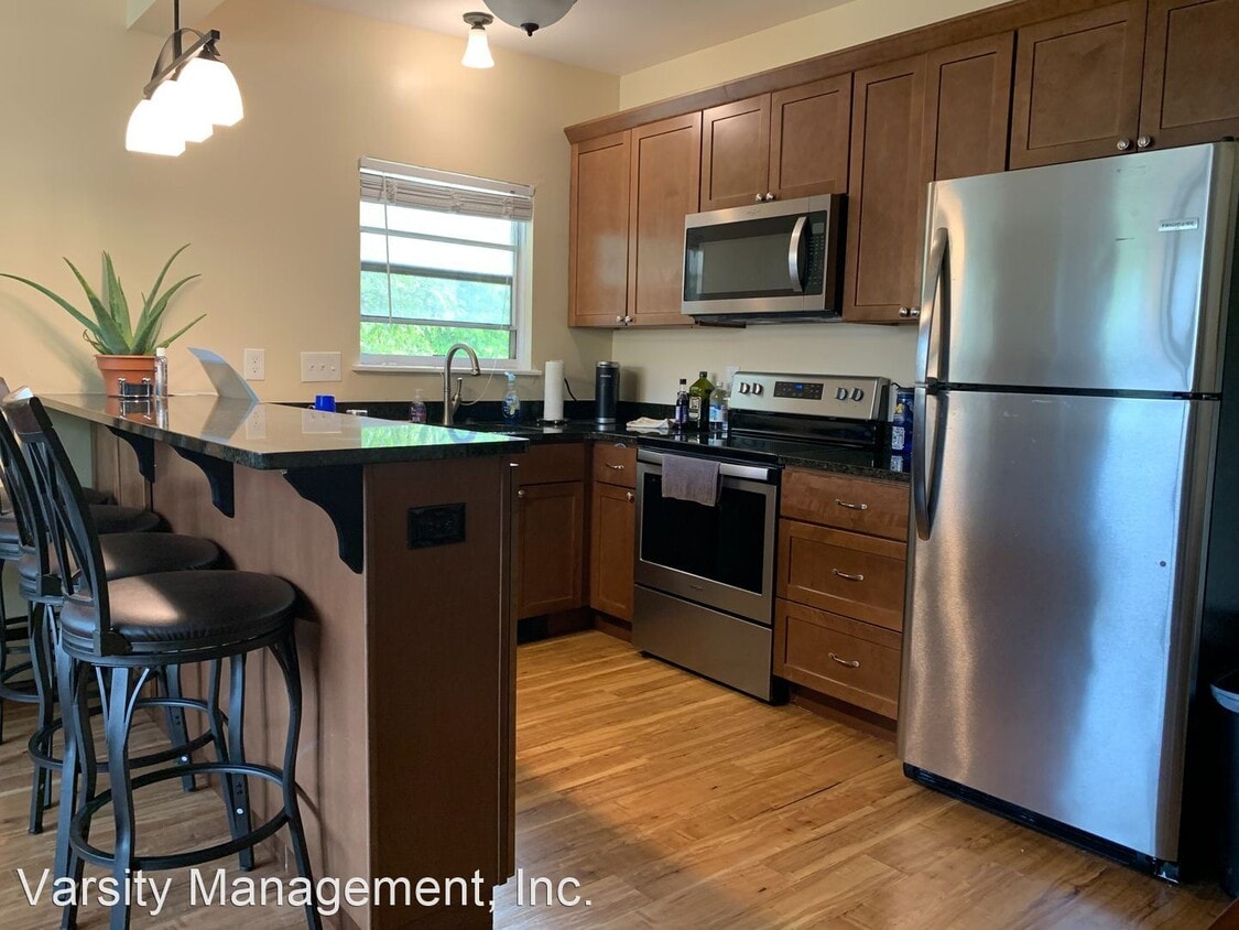 Primary Photo - 2 br, 1 bath Apartment - 101 N. Ingalls 10...
