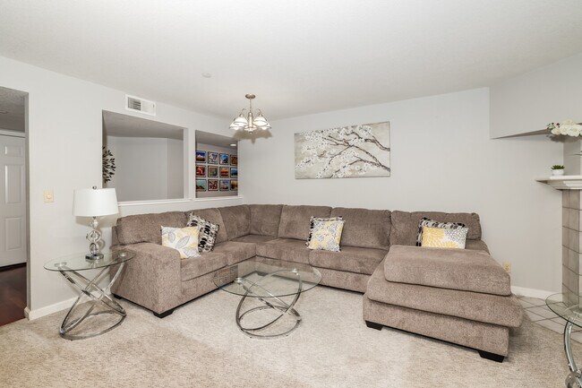 Foto del edificio - 43 Crystal Gate Ct