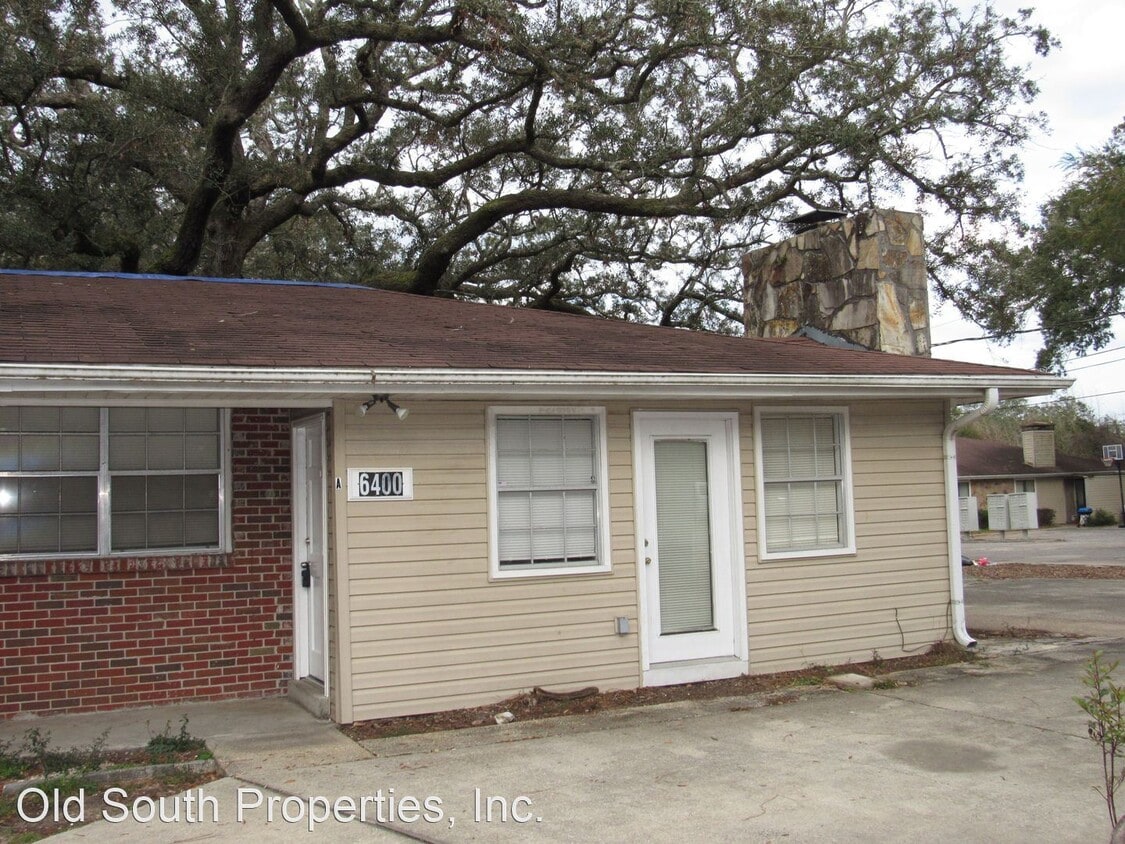 Primary Photo - 2 br, 1 bath House - 6400 Fairfield Drive A