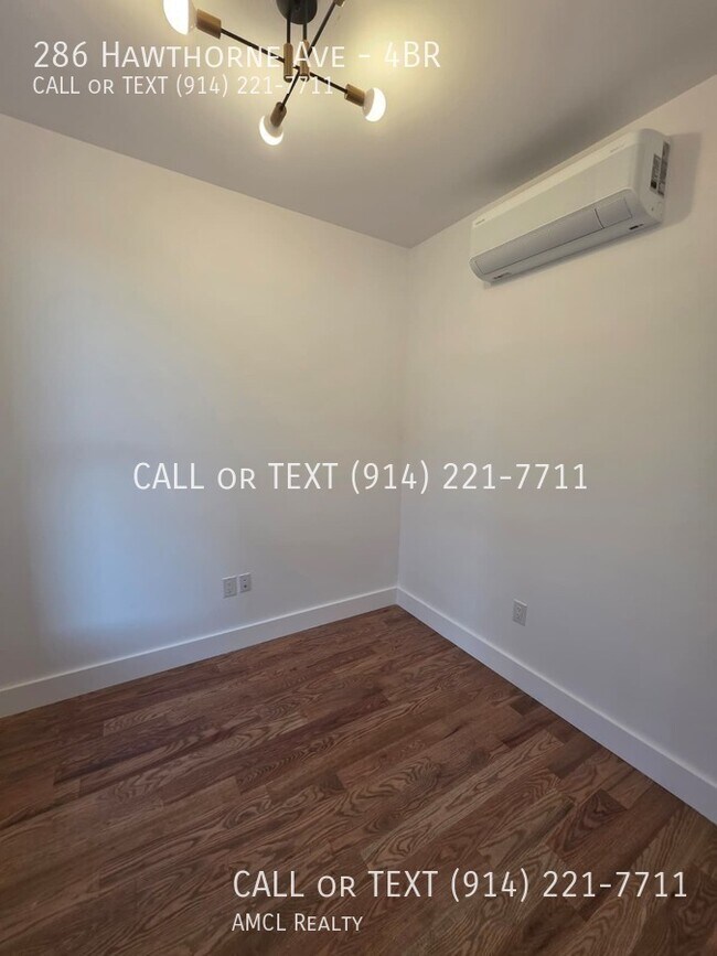 Foto del edificio - 286 Hawthorne Ave