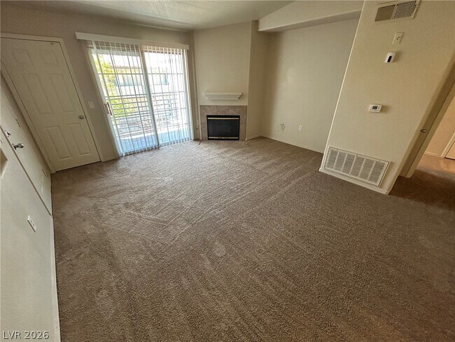 Foto del edificio - 3318 N Decatur Blvd