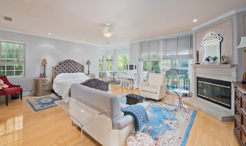 Foto principal - 16696 Knollwood Dr