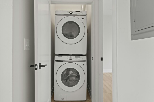 Foto del edificio - 432-436 S. Maple Ave, Unit 434 - 201