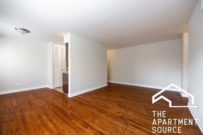 Foto del edificio - 6011 N Winthrop Ave