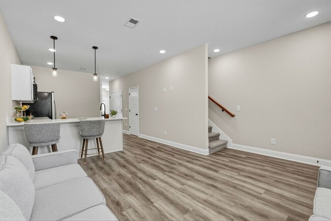 Living Room - Trenton Road Townhomes