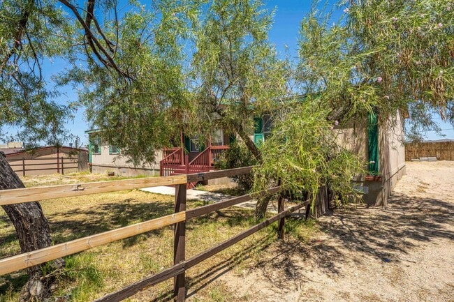 Building Photo - 1619 Costales Trail