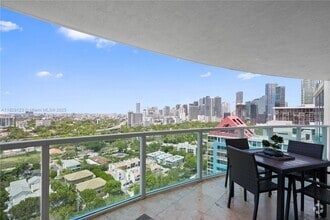 Building Photo - 2101 Brickell Ave