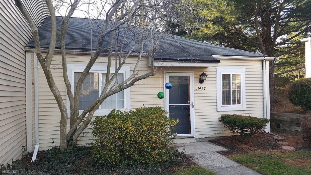 Primary Photo - 1 br, 1 bath Townhome - 11467 Stoney Point Pl