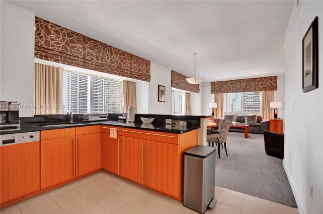 Foto del edificio - 1435 Brickell Ave
