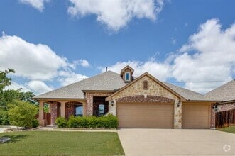 Building Photo - 1722 Sherwood Dr