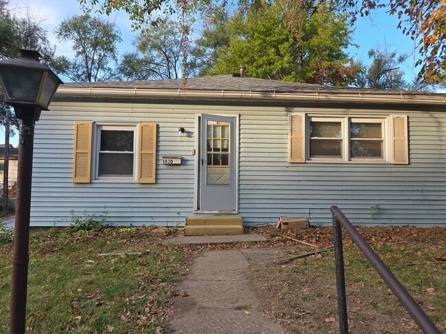 Building Photo - 1420 Carroll St
