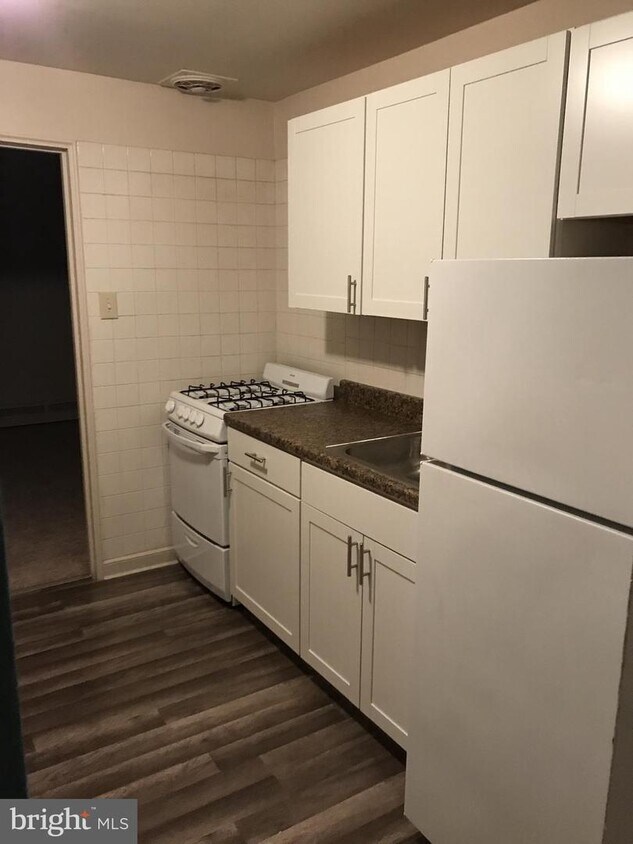 5909 Cottage St, Philadelphia, PA 19135 Room for Rent in Philadelphia