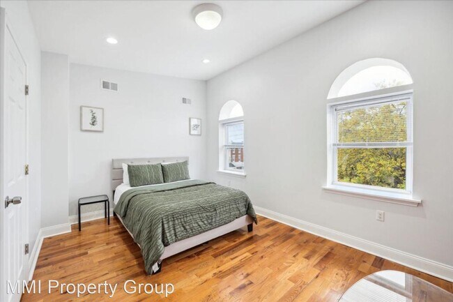 Building Photo - 4 br, 2 bath House - 3209 W Montgomery Ave...