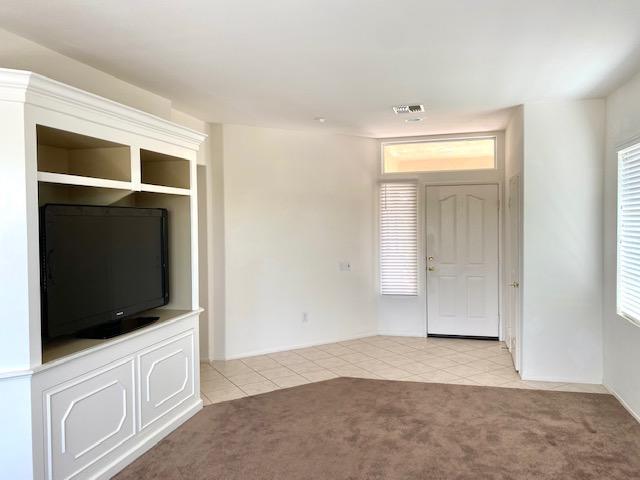 Building Photo - 78235 Estancia Dr