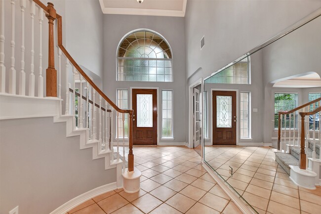 Building Photo - 15510 Marble Canyon Way