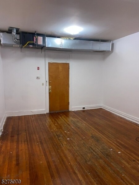 Building Photo - 920 S Elmora Ave