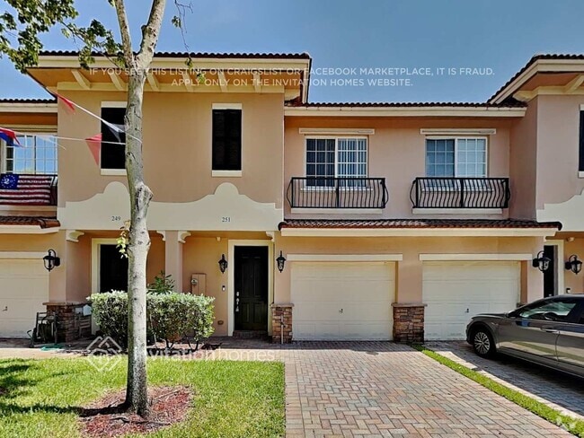 Building Photo - 251 Las Brisas Cir