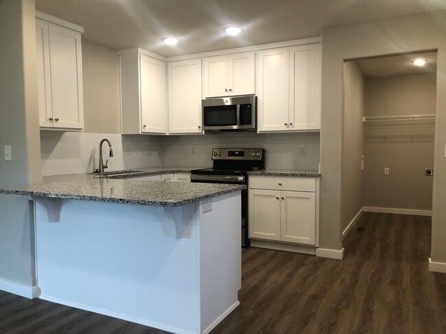 Foto del edificio - 1411 W Pebblebrooke Dr