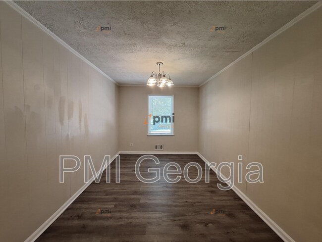 Foto del edificio - 4384 Westside Dr