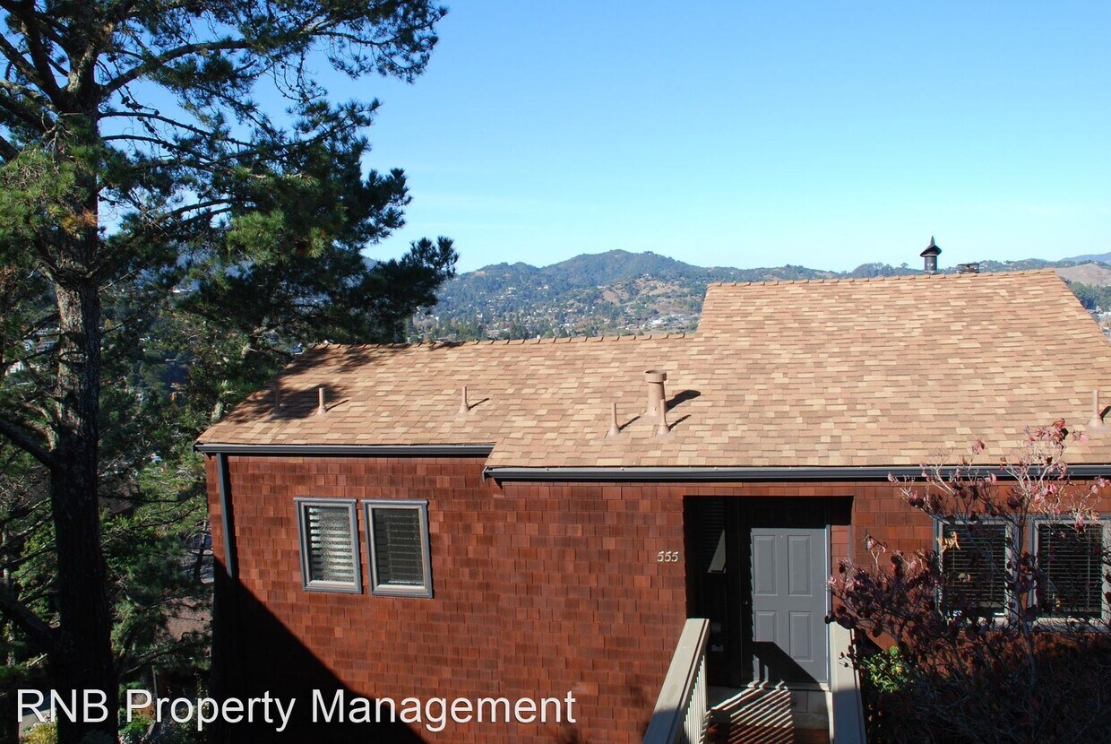 Primary Photo - 1 br, 1 bath House - 555 Headlands Court