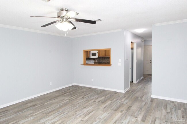 Foto del edificio - 1305 Foxborough Dr