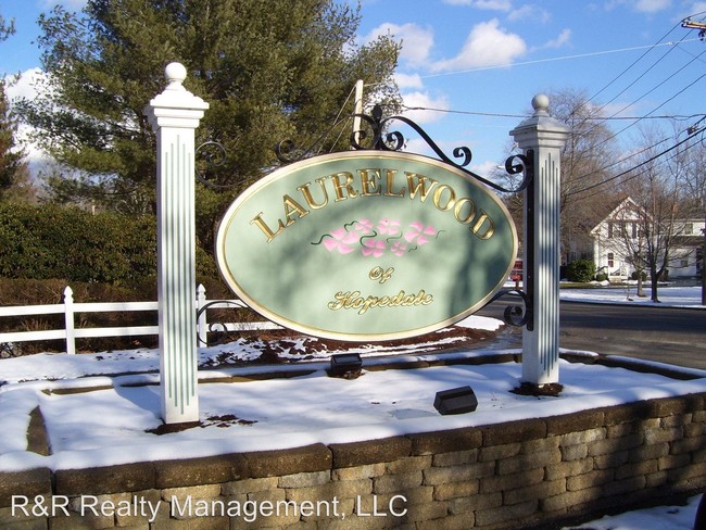 Building Photo - 123 Laurelwood Dr