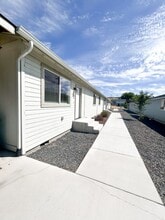 Building Photo - 3513 Chelsea St