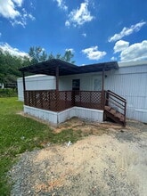 Building Photo - 142 Pelt Ln