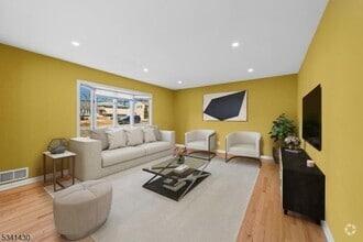 Building Photo - 33 Normandy Rd